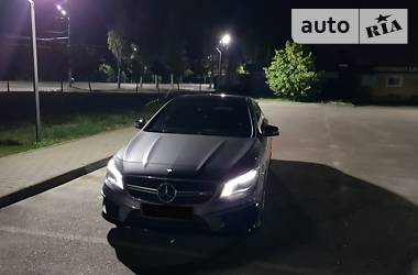 Седан Mercedes-Benz CLA-Class 2014 в Днепре