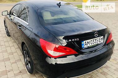 Седан Mercedes-Benz CLA-Class 2014 в Житомире