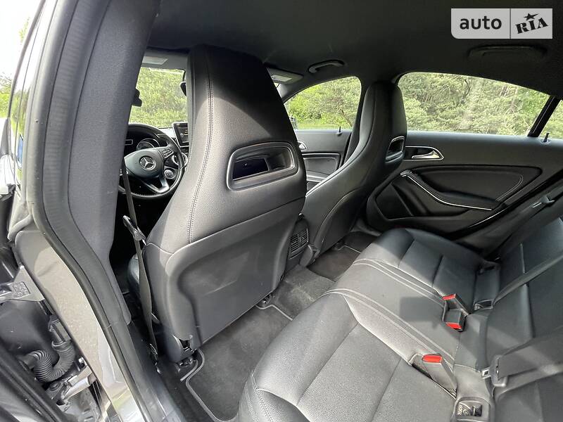 Седан Mercedes-Benz CLA-Class 2015 в Києві