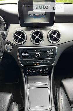 Седан Mercedes-Benz CLA-Class 2016 в Полтаве