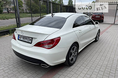 Седан Mercedes-Benz CLA-Class 2014 в Киеве