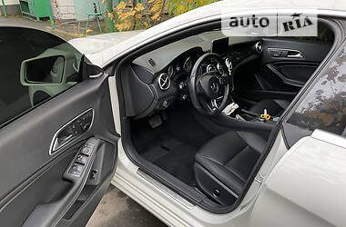 Седан Mercedes-Benz CLA-Class 2015 в 
