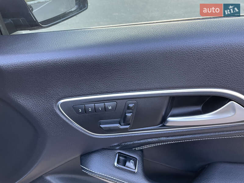 Седан Mercedes-Benz CLA-Class 2014 в Виннице