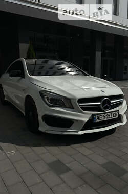 Седан Mercedes-Benz CLA-Class 2014 в Днепре