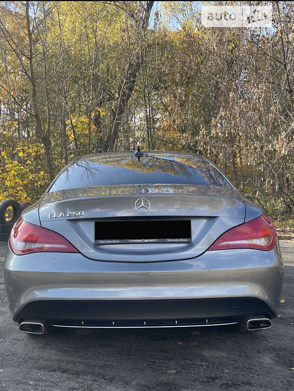 Седан Mercedes-Benz CLA-Class 2015 в Киеве