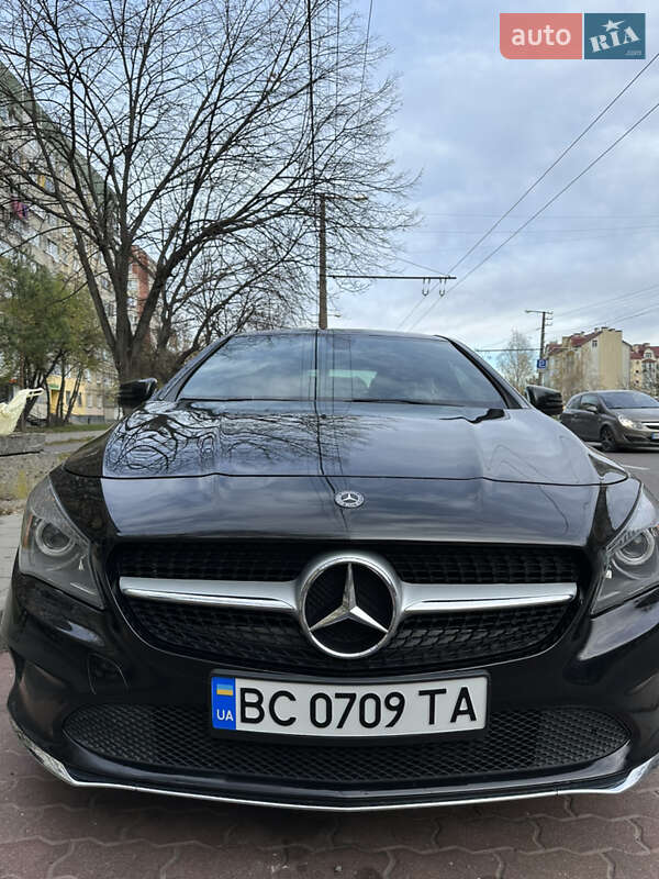Седан Mercedes-Benz CLA-Class 2017 в Львові