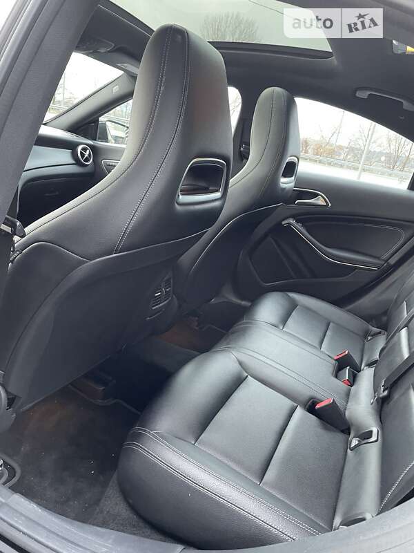 Седан Mercedes-Benz CLA-Class 2017 в Киеве фото 18 Седан Mercedes-Benz CLA-Class 2017 в Киеве