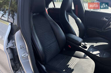 Седан Mercedes-Benz CLA-Class 2015 в 