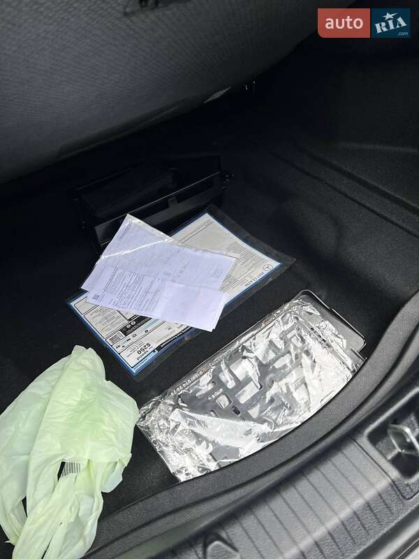 Седан Mercedes-Benz CLA-Class 2016 в Черновцах фото 13 Седан Mercedes-Benz CLA-Class 2016 в Черновцах