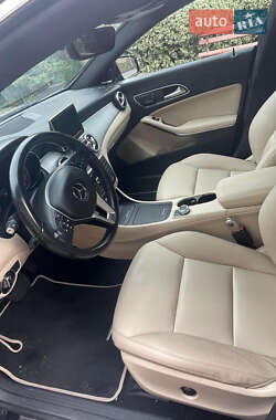 Седан Mercedes-Benz CLA-Class 2014 в 