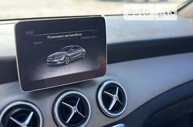 Седан Mercedes-Benz CLA-Class 2018 в Львові