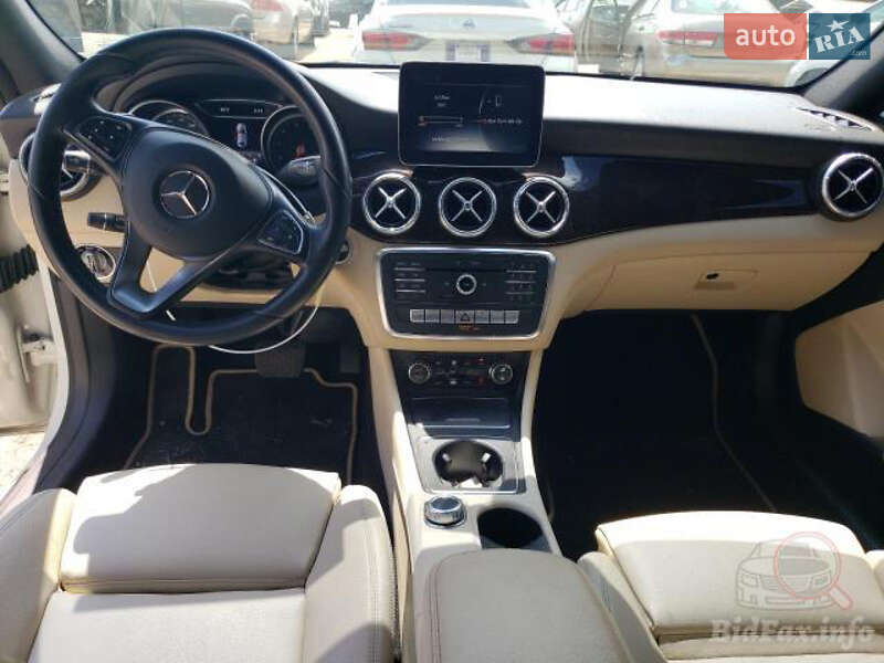 Седан Mercedes-Benz CLA-Class 2017 в Києві фото 3 Седан Mercedes-Benz CLA-Class 2017 в Києві