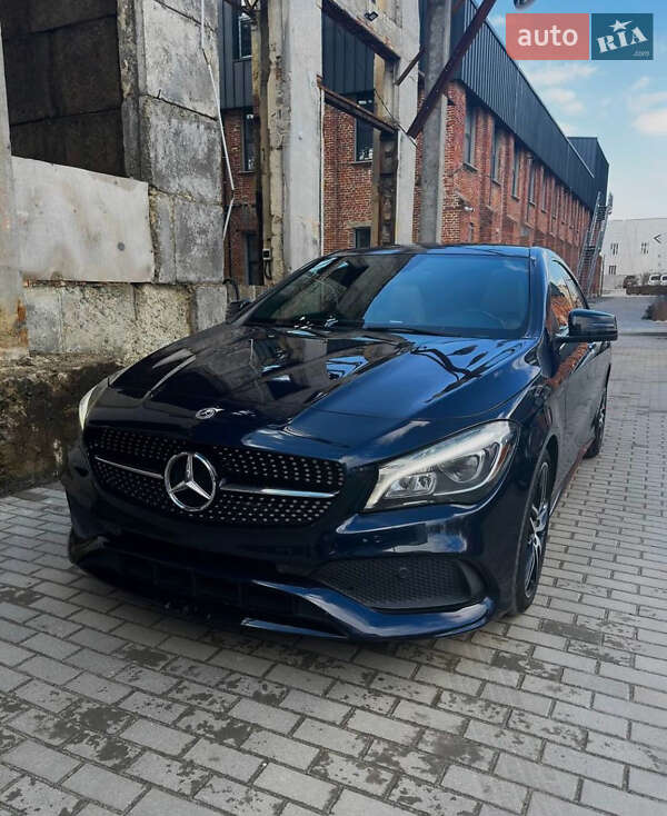 Седан Mercedes-Benz CLA-Class 2017 в Львове