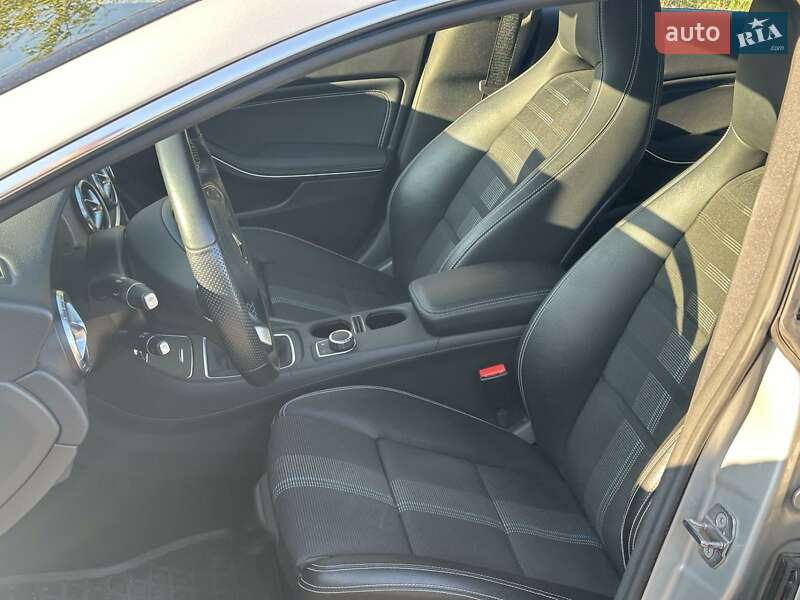 Универсал Mercedes-Benz CLA-Class 2018 в Киеве фото 6 Универсал Mercedes-Benz CLA-Class 2018 в Киеве