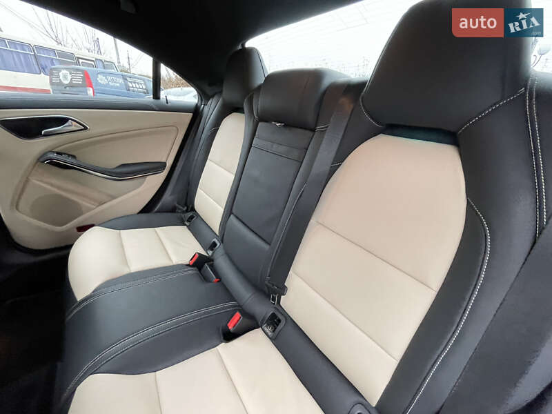 Седан Mercedes-Benz CLA-Class 2018 в Луцке