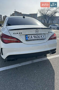 Седан Mercedes-Benz CLA-Class 2015 в 