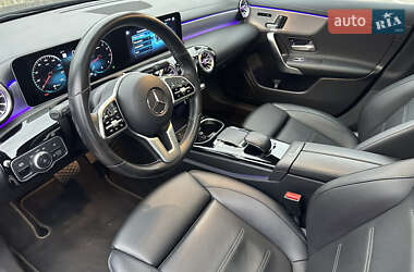 Седан Mercedes-Benz CLA-Class 2020 в 