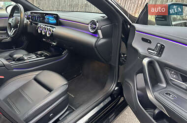 Седан Mercedes-Benz CLA-Class 2020 в 
