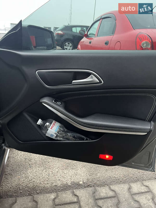 Седан Mercedes-Benz CLA-Class 2015 в Ровно