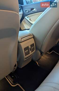 Седан Mercedes-Benz CLA-Class 2016 в 