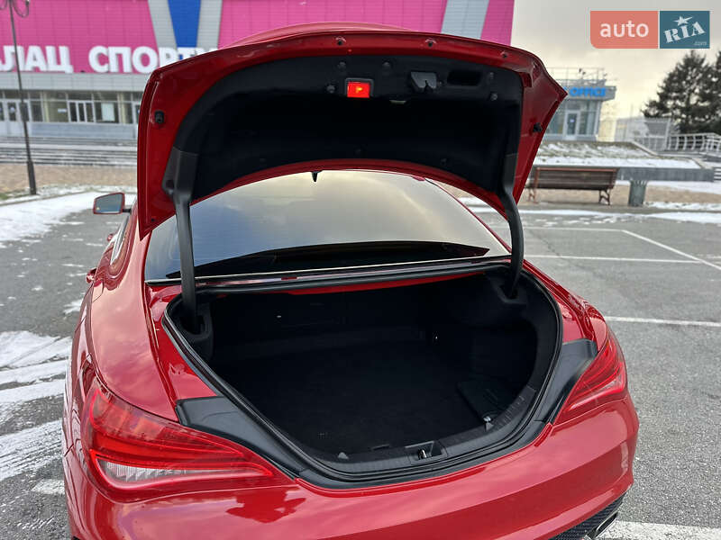 Седан Mercedes-Benz CLA-Class 2014 в Запоріжжі