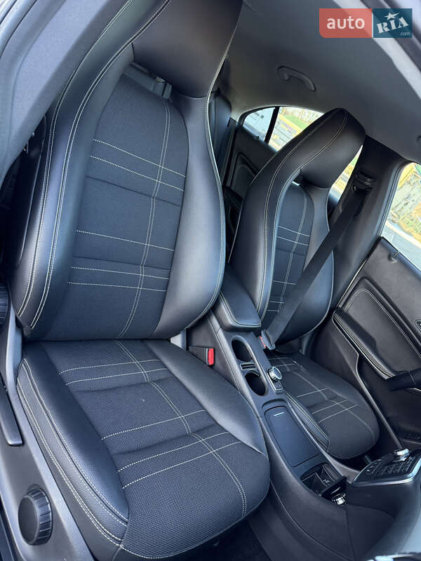 Седан Mercedes-Benz CLA-Class 2013 в Луцке