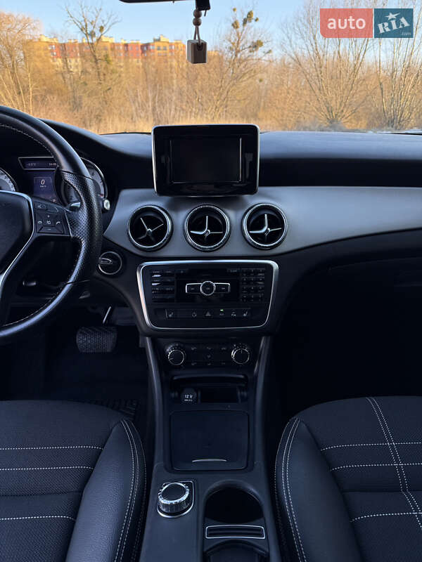 Седан Mercedes-Benz CLA-Class 2013 в Луцке