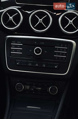 Седан Mercedes-Benz CLA-Class 2015 в 