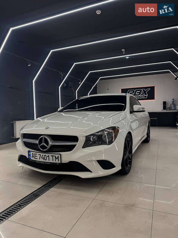 Седан Mercedes-Benz CLA-Class 2015 в Дніпрі