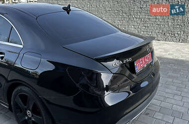 Седан Mercedes-Benz CLA-Class 2018 в 