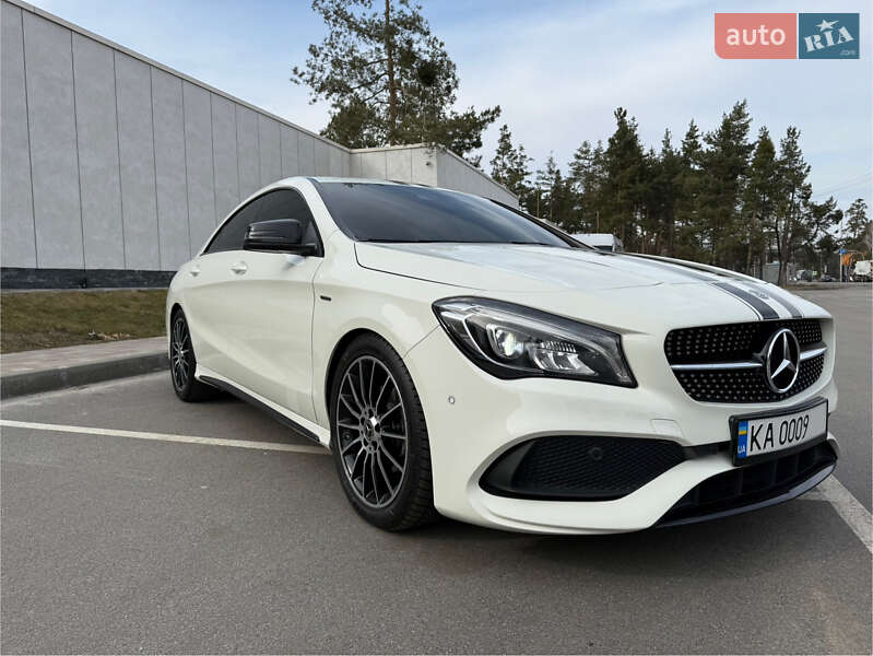 Седан Mercedes-Benz CLA-Class 2017 в Киеве