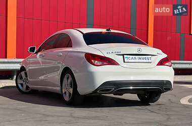 Седан Mercedes-Benz CLA-Class 2017 в 