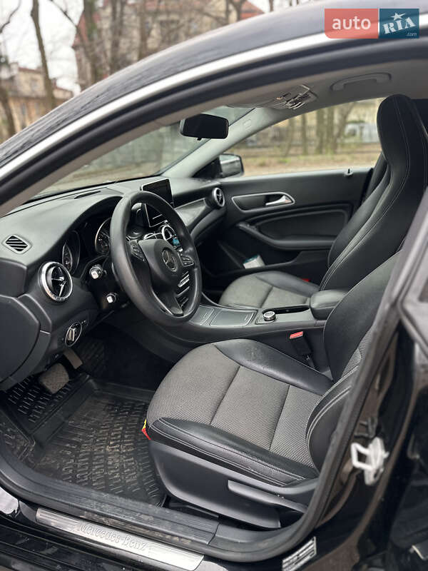 Универсал Mercedes-Benz CLA-Class 2017 в Львове