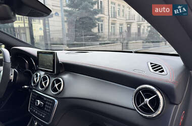 Седан Mercedes-Benz CLA-Class 2013 в 
