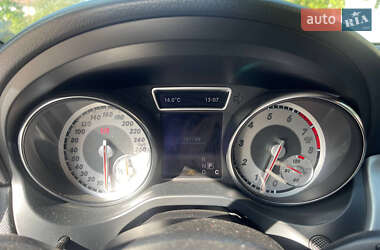 Седан Mercedes-Benz CLA-Class 2015 в 