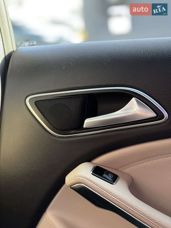 Седан Mercedes-Benz CLA-Class 2014 в Києві