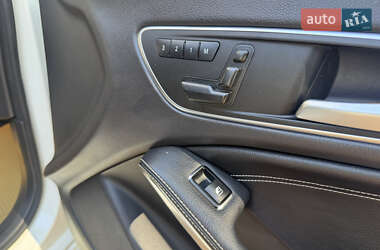 Седан Mercedes-Benz CLA-Class 2014 в 