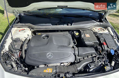 Седан Mercedes-Benz CLA-Class 2017 в 