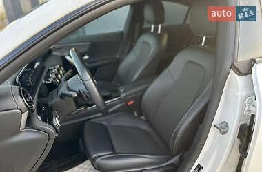 Седан Mercedes-Benz CLA-Class 2021 в 