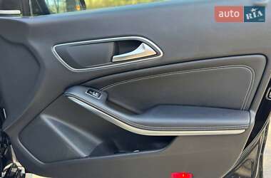 Седан Mercedes-Benz CLA-Class 2015 в 
