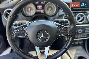 Седан Mercedes-Benz CLA-Class 2015 в 