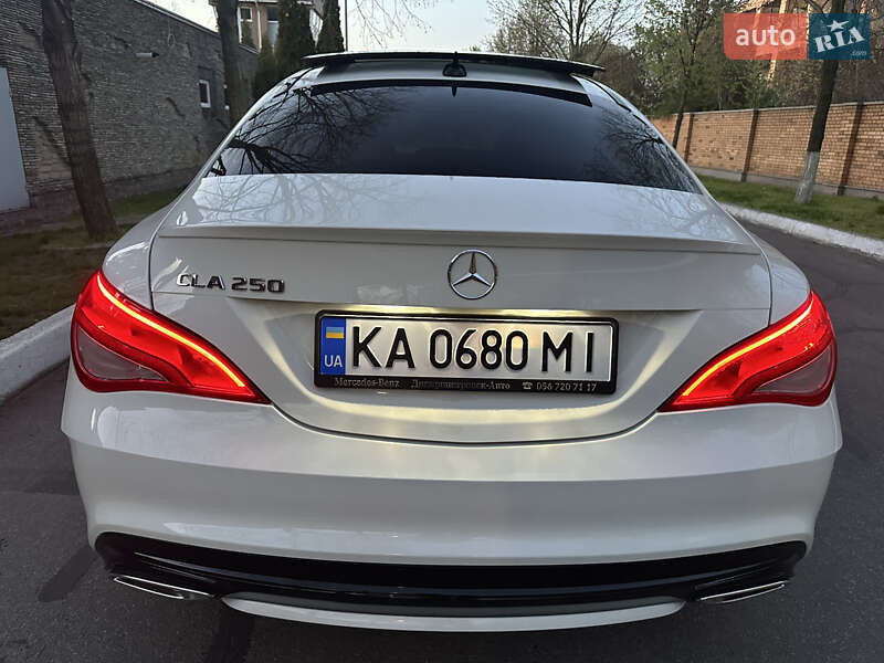 Седан Mercedes-Benz CLA-Class 2017 в Дніпрі