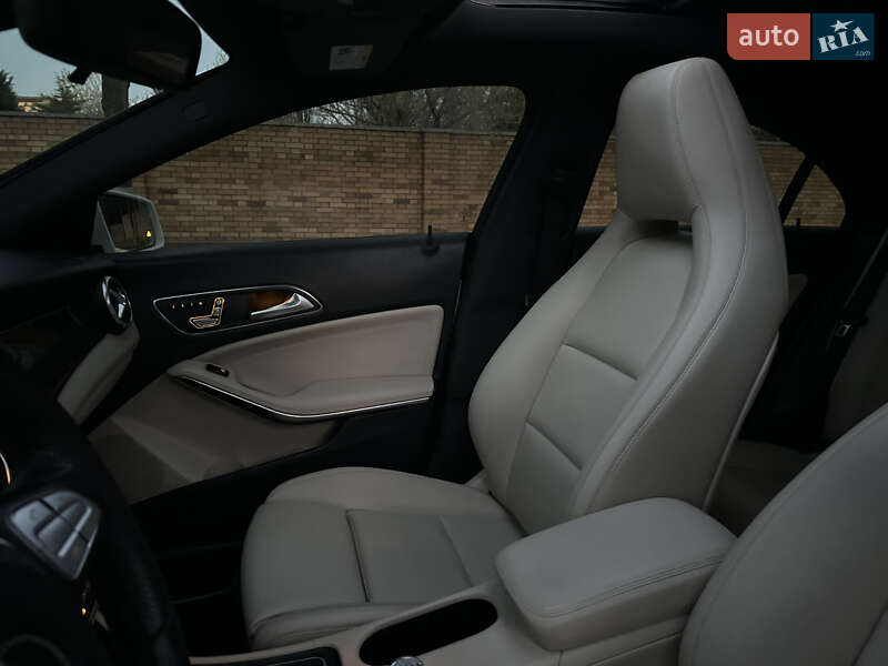 Седан Mercedes-Benz CLA-Class 2017 в Дніпрі