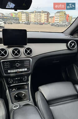 Седан Mercedes-Benz CLA-Class 2018 в 