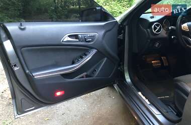 Седан Mercedes-Benz CLA-Class 2015 в 