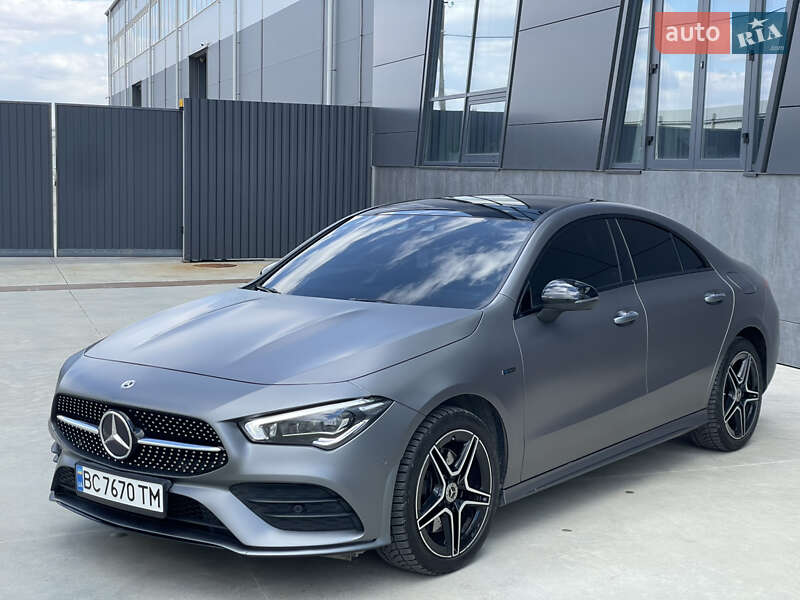 Седан Mercedes-Benz CLA-Class 2021 в 