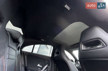 Седан Mercedes-Benz CLA-Class 2021 в 