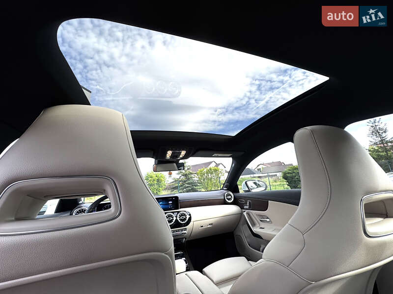 Седан Mercedes-Benz CLA-Class 2019 в Киеве