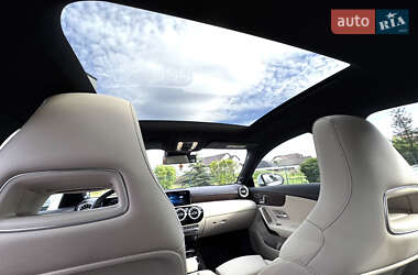 Седан Mercedes-Benz CLA-Class 2019 в 