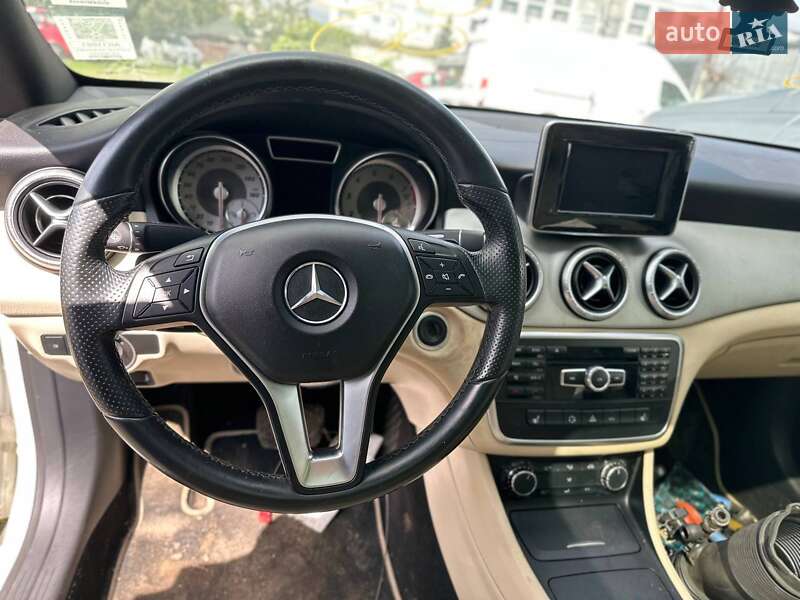 Седан Mercedes-Benz CLA-Class 2014 в Львове фото 8 Седан Mercedes-Benz CLA-Class 2014 в Львове